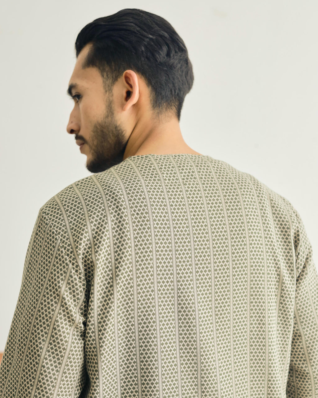 TEDUH SIRI : THREE QUARTER SLEEVE TOP - GREEN