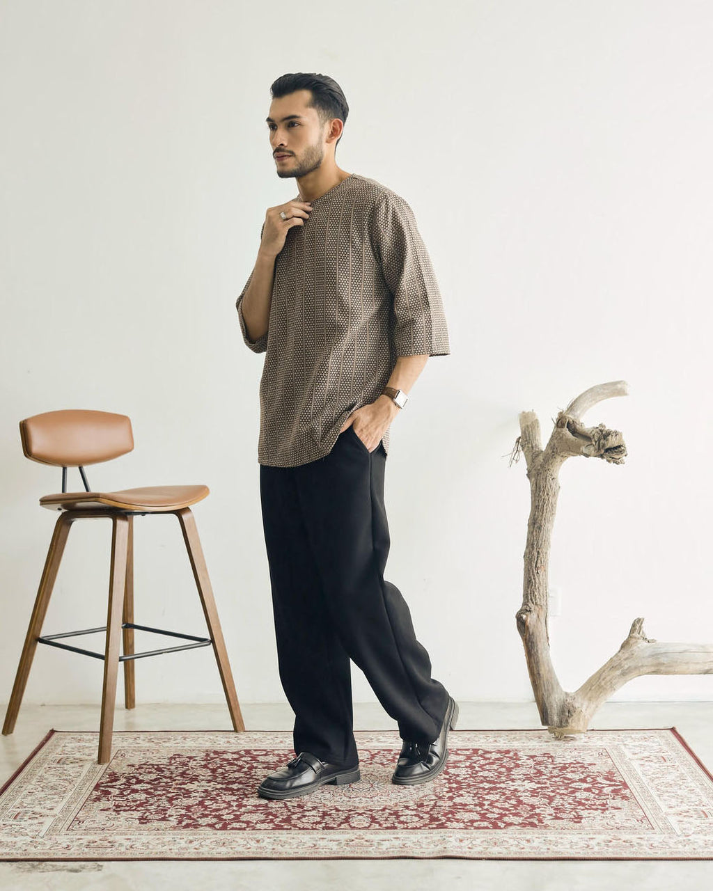 TEDUH SIRI : THREE QUARTER SLEEVE TOP - BROWN
