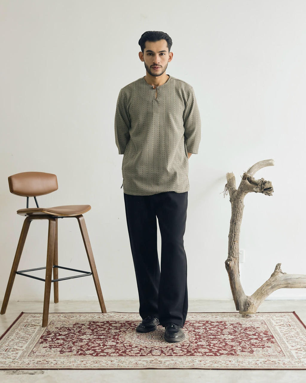 TEDUH SIRI : THREE QUARTER SLEEVE TOP - GREEN