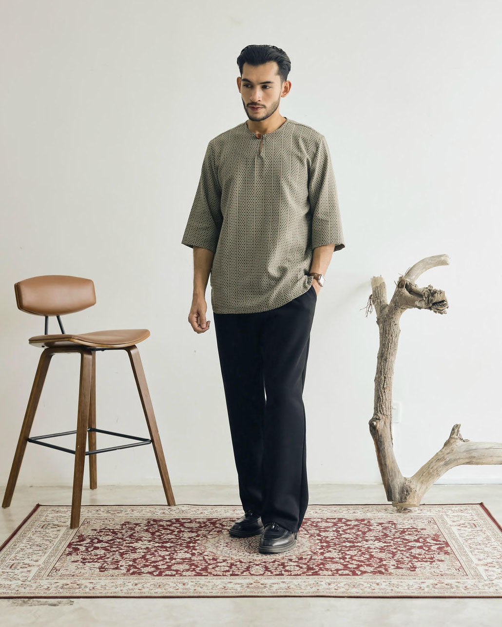 TEDUH SIRI : THREE QUARTER SLEEVE TOP - GREEN