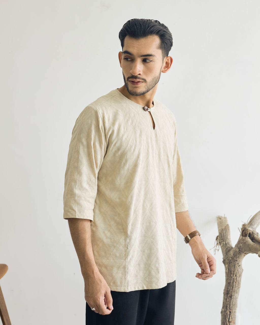 KUDRAT SIRI : THREE QUARTER SLEEVE TOP - BEIGE