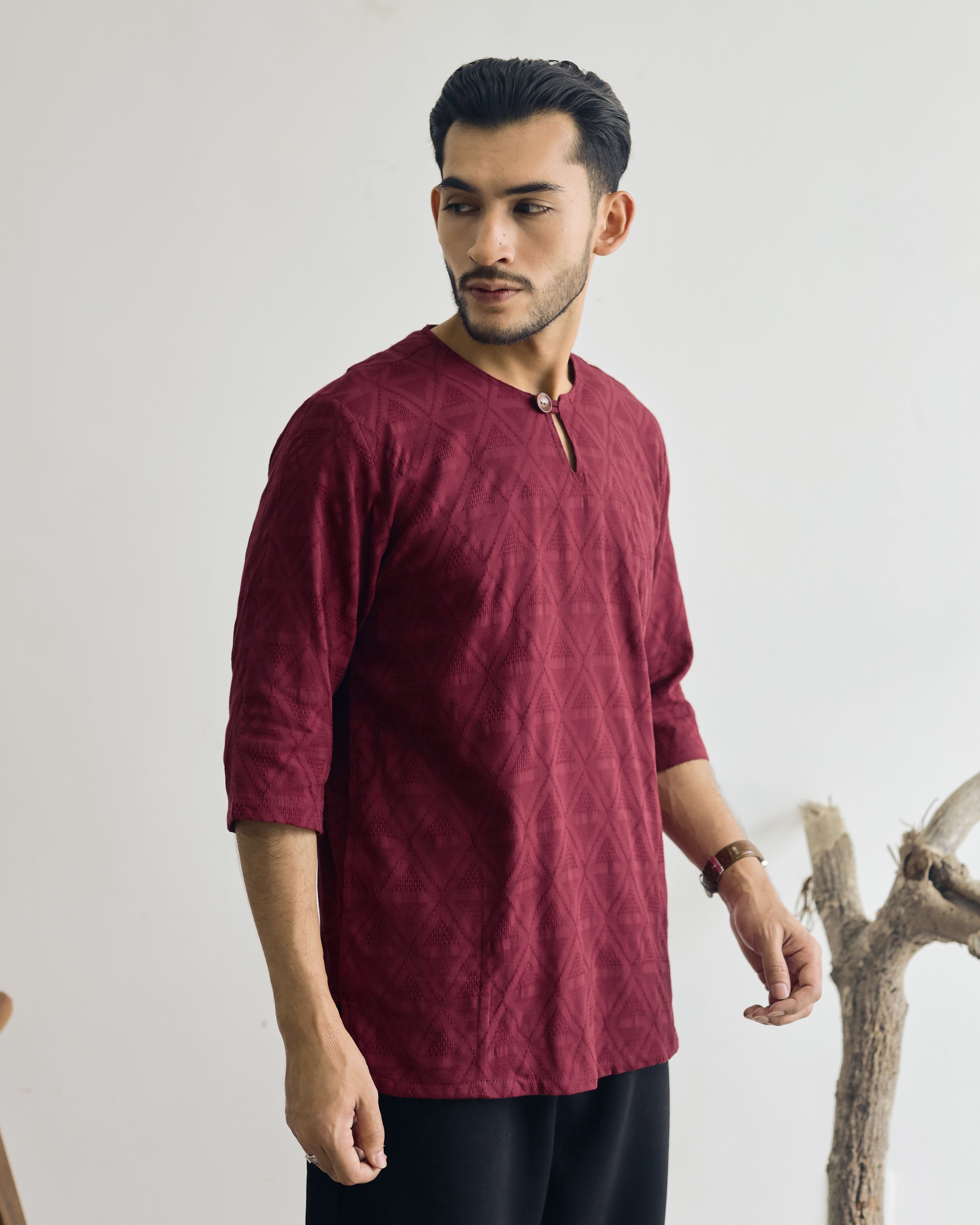 KUDRAT SIRI : THREE QUARTER SLEEVE TOP - BURGUNDY
